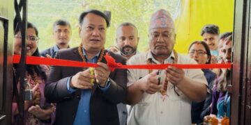 जिल्लाका जिल्ला अस्पतालदेखि स्वास्थ्य चौकीसम्मलाई विशेषज्ञ सेवा बिस्तार गर्ने : मन्त्री थापा